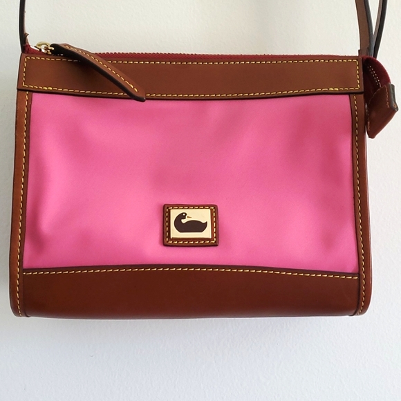 Dooney & Bourke Bags Dooney And Bourke Wayfarer Crossbody Bag In